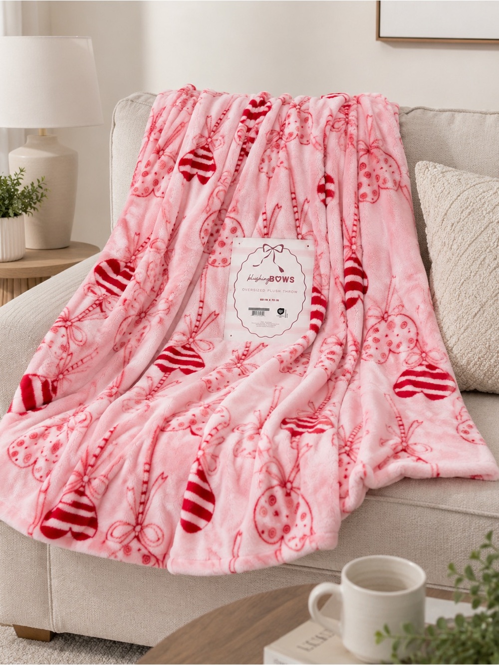 Blushing Bows Pink Plush Ornament-Print Throw Blanket
